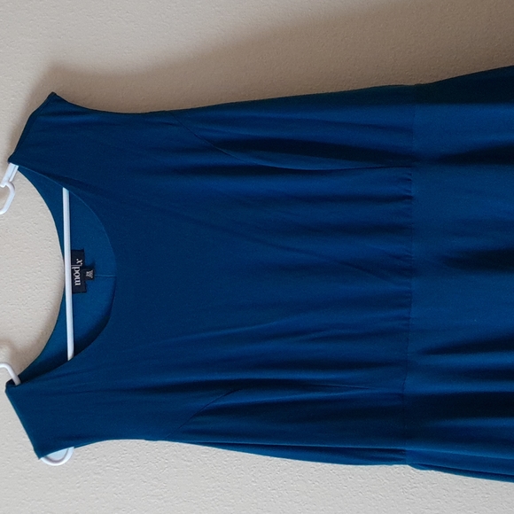 Mod X 2X Cut-Out Dress in Hunter Green F-0270 - Picture 8 of 9